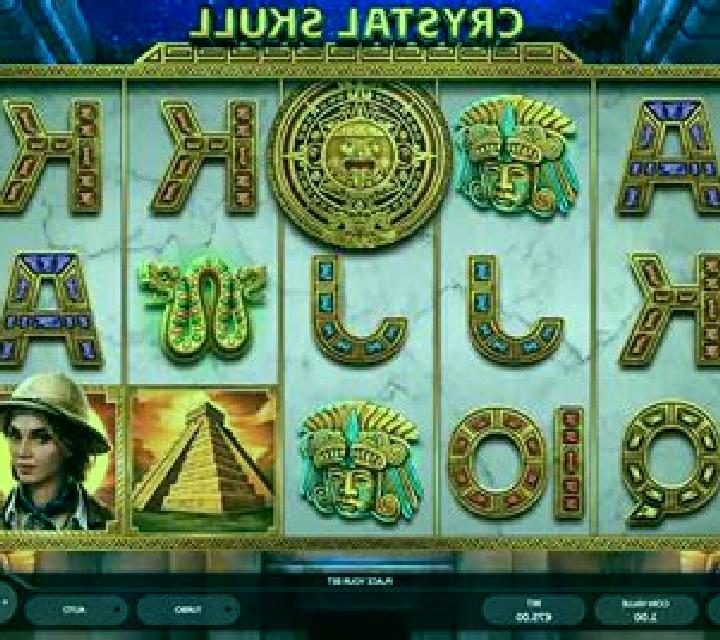 100 Crystal Skull online slot