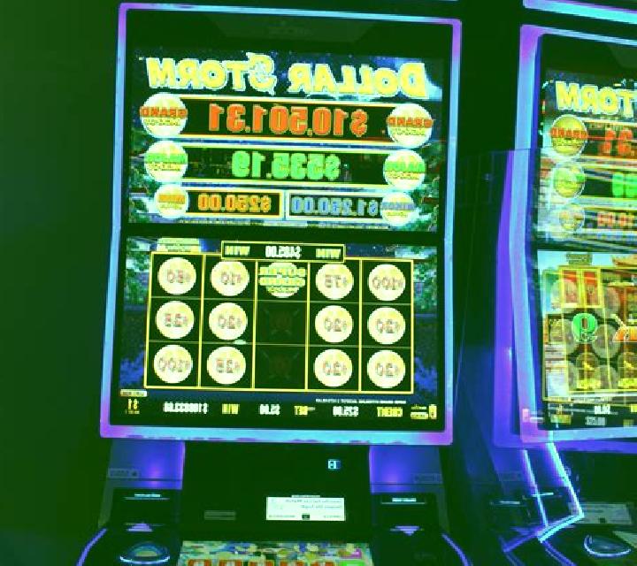 4 Wild Wolves slot