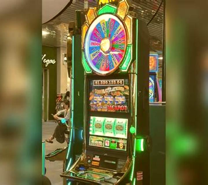 40 Lucky Clover slot machine