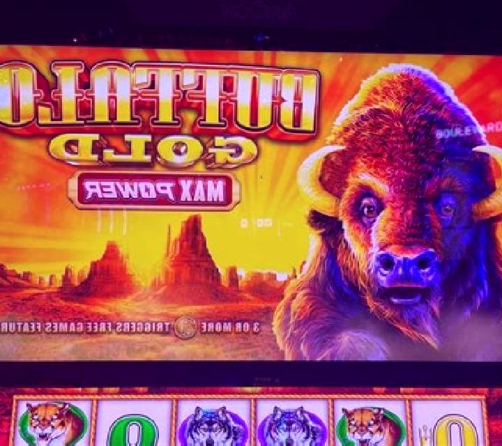 9 Hot Fruits Stick and Spin 3x3 online slot