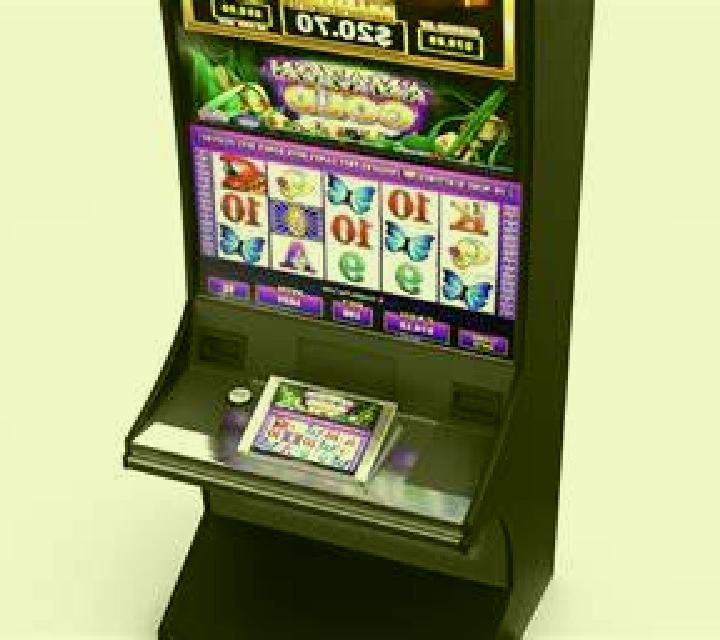 Alien Invasion slot machine