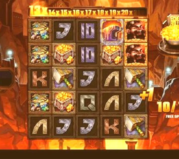 Aztec Returns slot