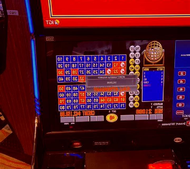 Buffaloes Duel slot game
