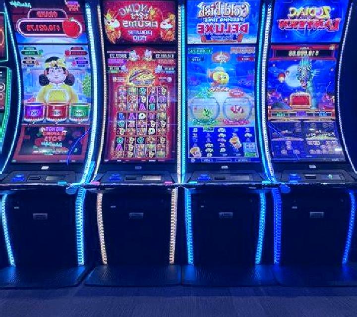 Clover 777 online slot