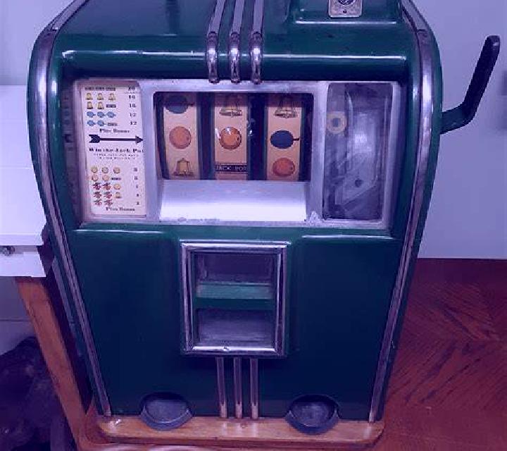 Crystal Book slot machine