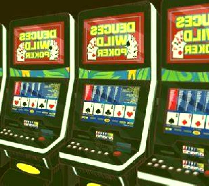 Deuces Wild (Habanero) slot game