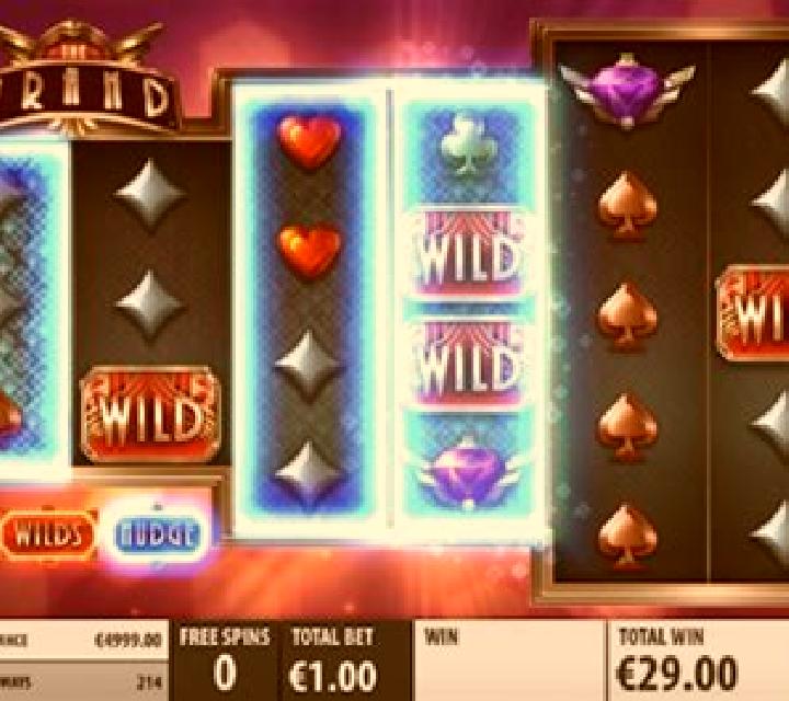Diamond Bounty Xmas Hold and Win online slot
