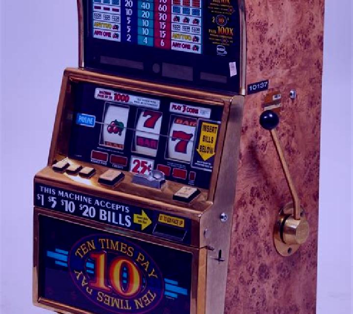 Diamond Heart 10 slot machine