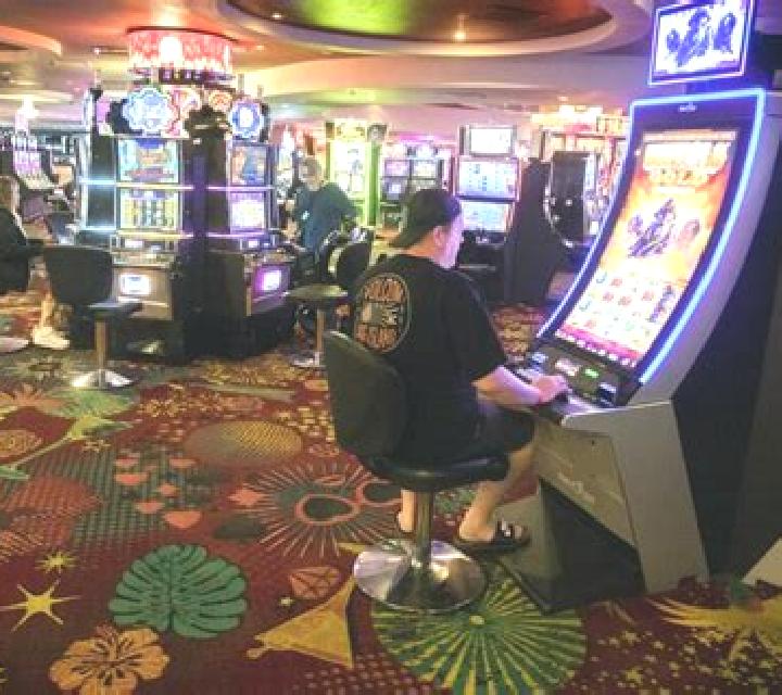 Fireball Roulette slot machine