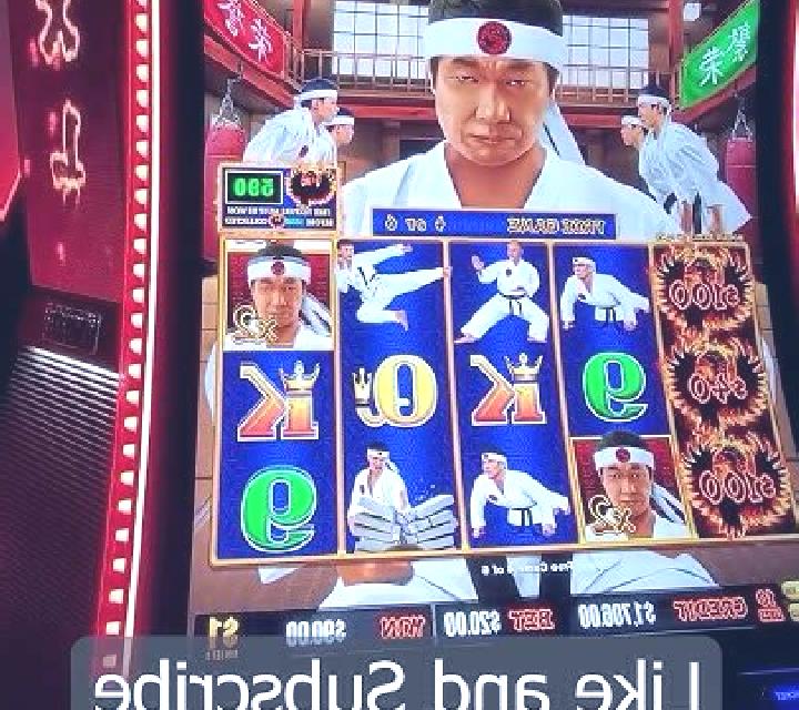 Fortunium slot machine