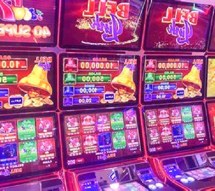 Fruitland slot