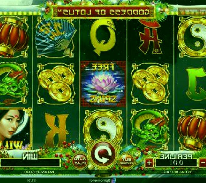 Goddess of Lotus Christmas Edition slot game