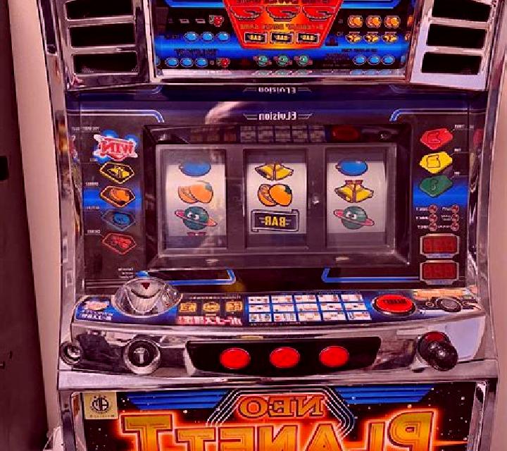 Gold Goal Plinko online slot