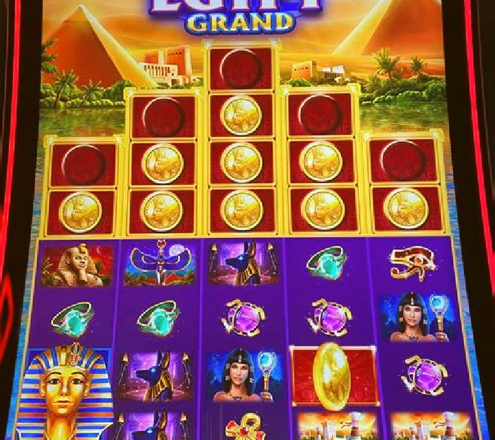 Golden Egypt slot machine