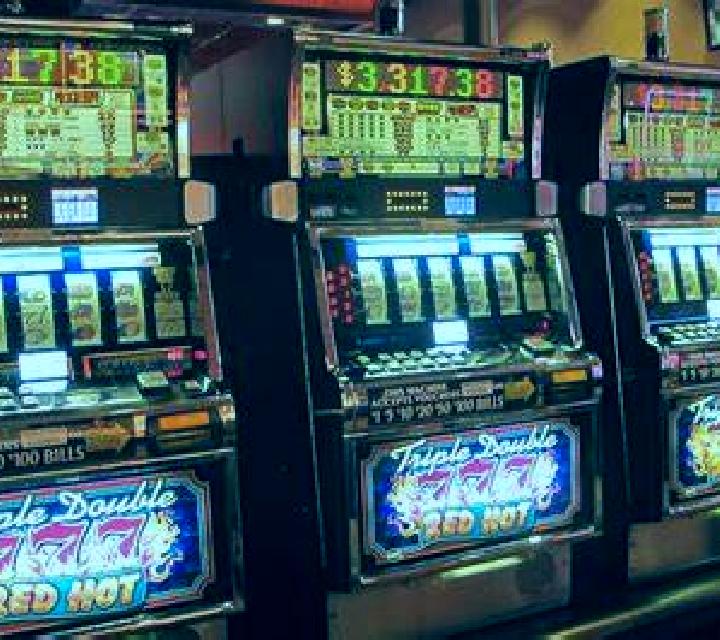 Golden Grove Numbers slot machine