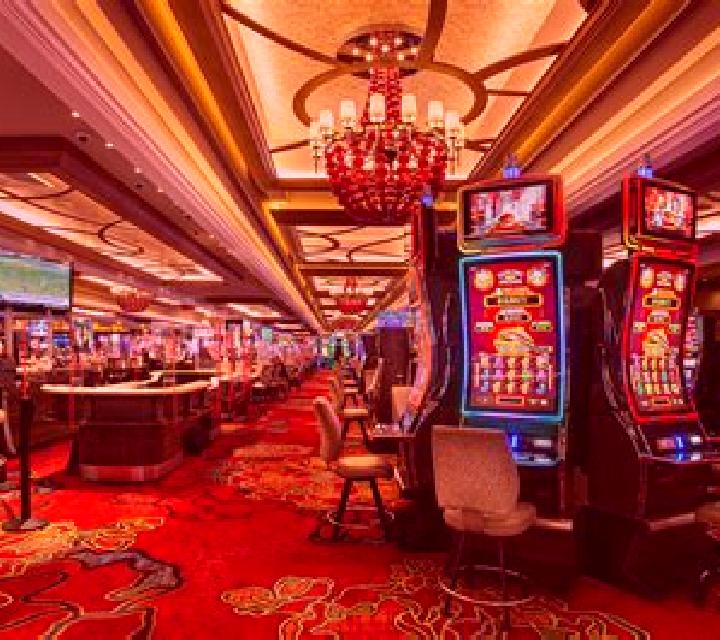 Hippodrome Grand Casino slot game