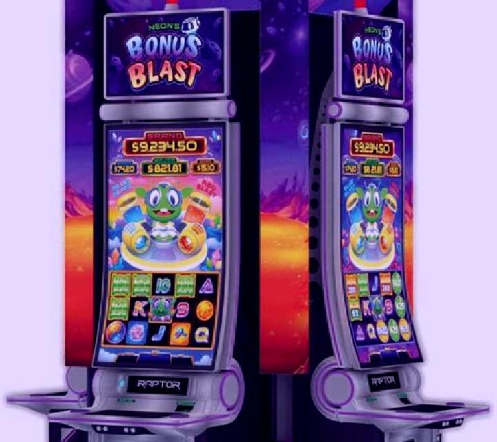 Hot 7 Hold and Spin online slot