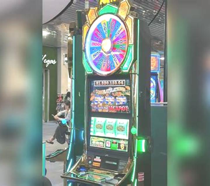 Mono Wheel slot machine