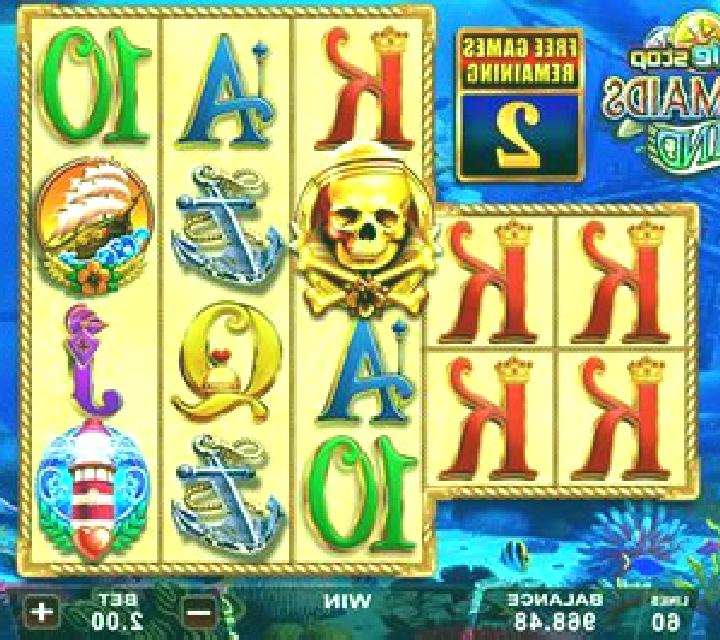 Queen of Flames slot game