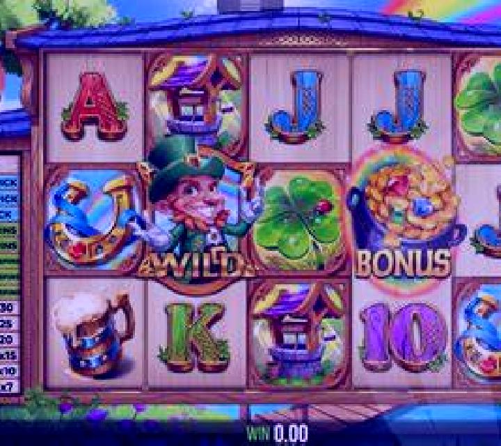 Reelin Lucky slot game
