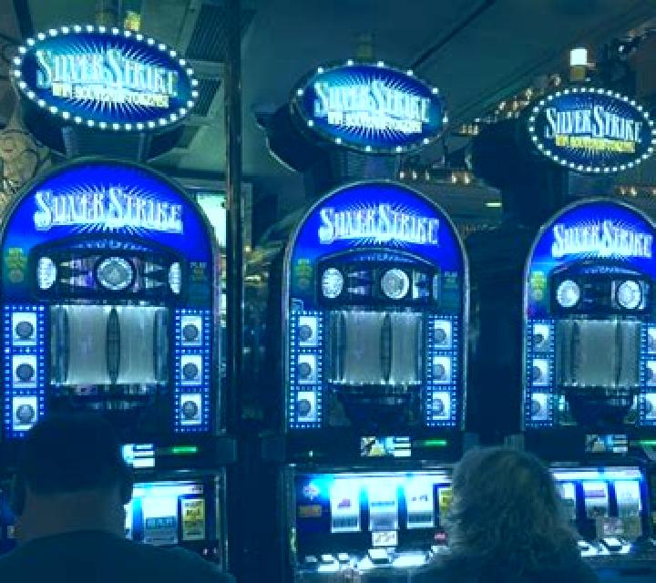 Reels of Zeus - Godlike Hold and Win slot machine