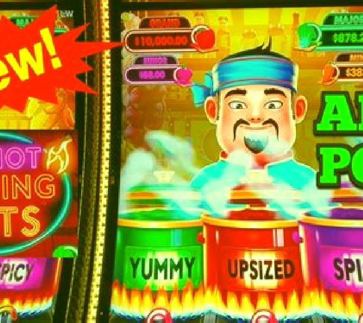 Rolling Clover slot