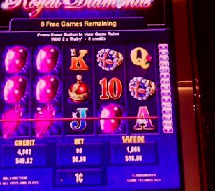Royal Diamonds slot