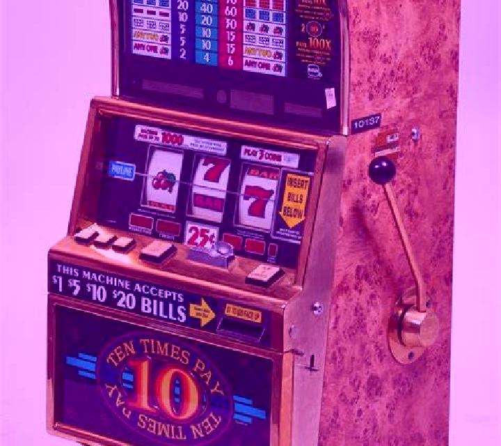 Sevens Heat 10 slot machine