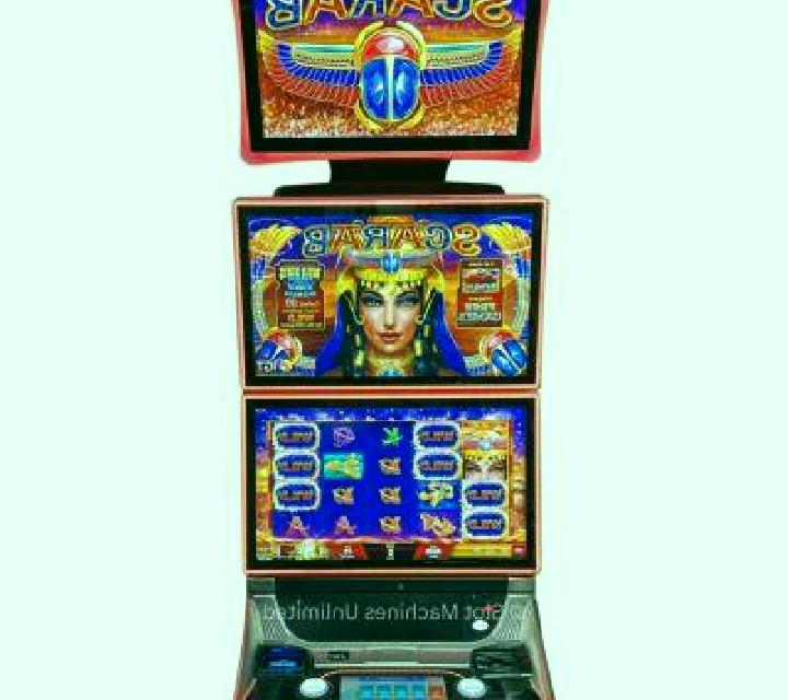 Spinning Scarab slot machine