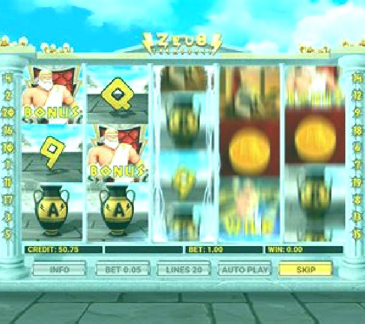 Striker Queen: Power Coins slot game