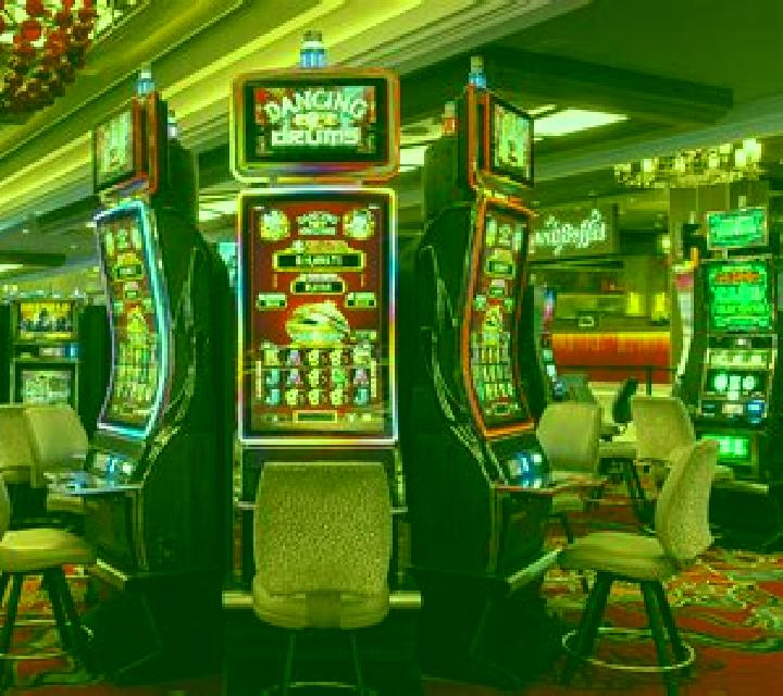 The Divine 12th online slot