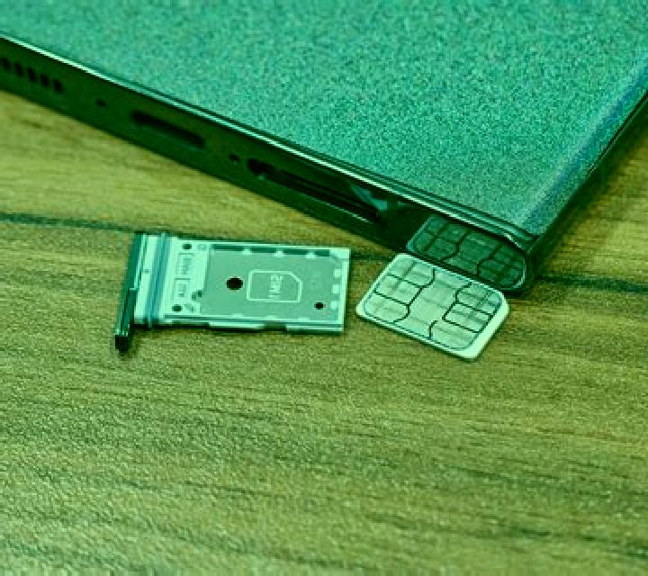 Top Card slot