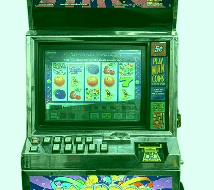 Vegas Solitaire slot game