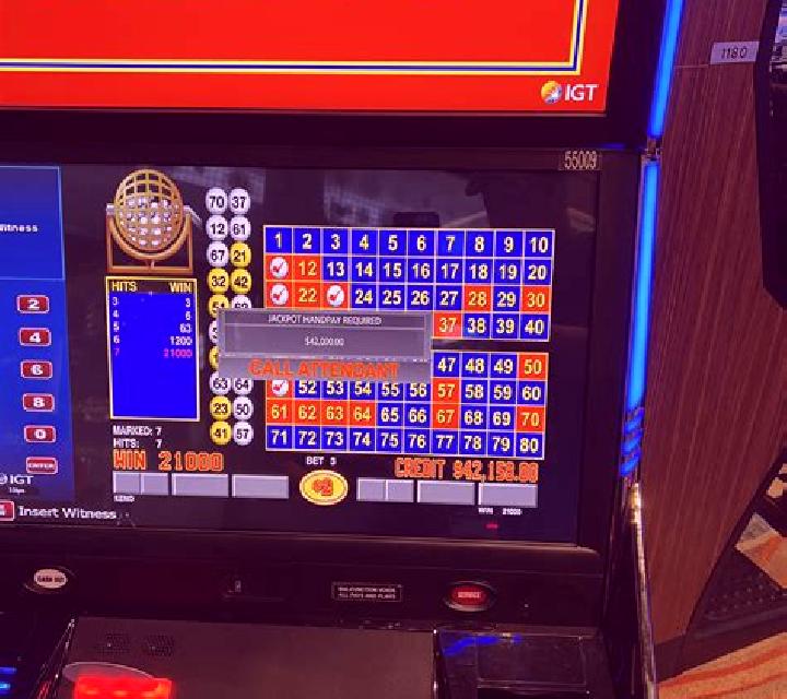 White Wolf Moon slot